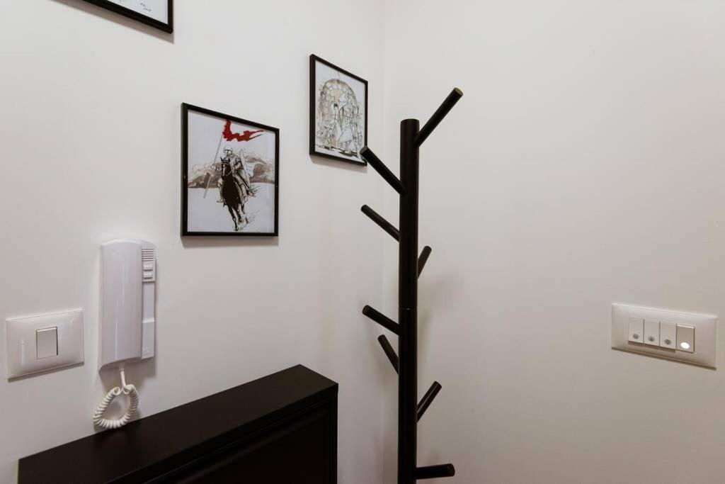 Modern, Bright And Cozy Apartment Подгорица Экстерьер фото
